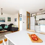 Seaside Two-floor Heaven Split