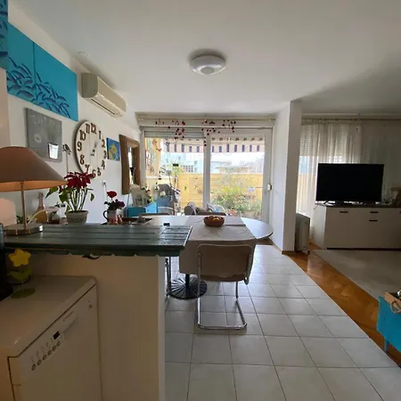 Seaside Two-floor Heaven