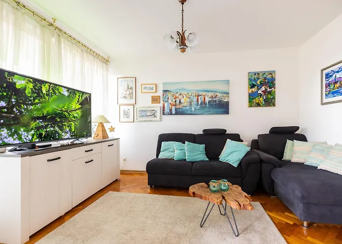 Seaside Two-floor Heaven *